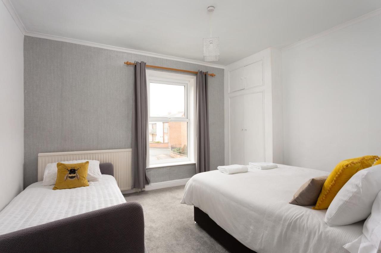 Lovely City Town House With Free Parking Sleeps 2 To 6 Guests York Zewnętrze zdjęcie