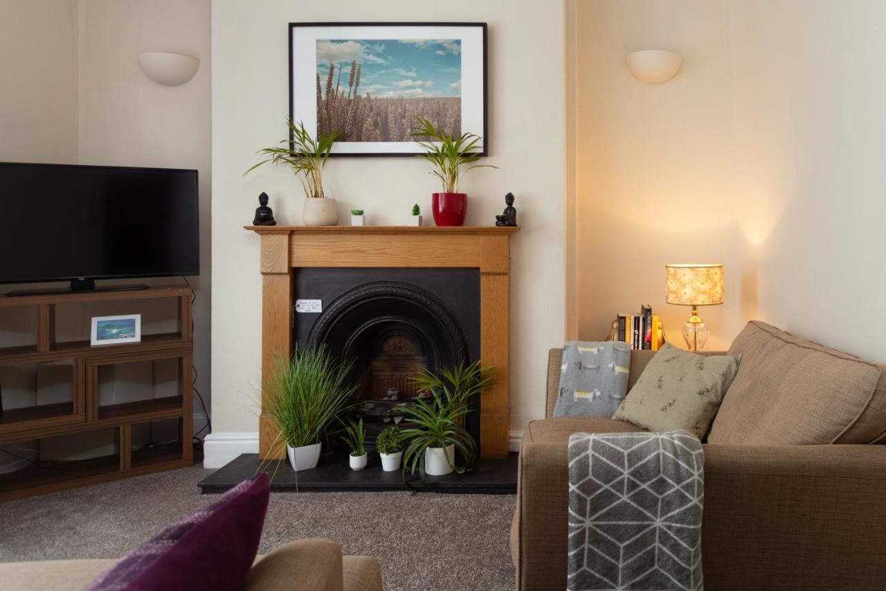 Lovely City Town House With Free Parking Sleeps 2 To 6 Guests York Zewnętrze zdjęcie