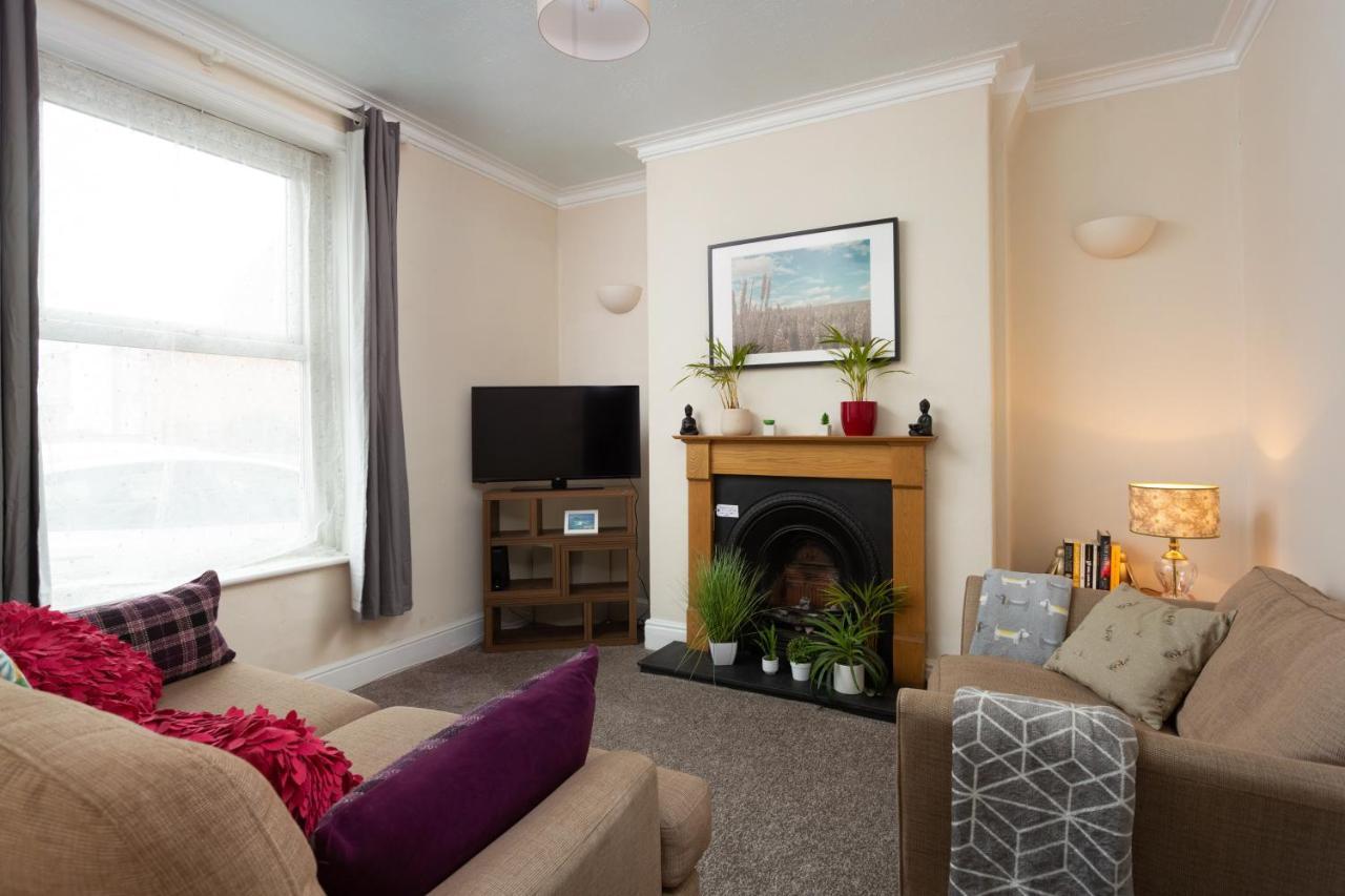 Lovely City Town House With Free Parking Sleeps 2 To 6 Guests York Zewnętrze zdjęcie